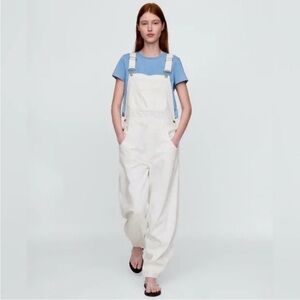 Gap Horseshoe Overalls in White